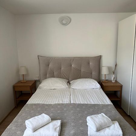 Nidos Palve Ground Zero Apartman Kültér fotó